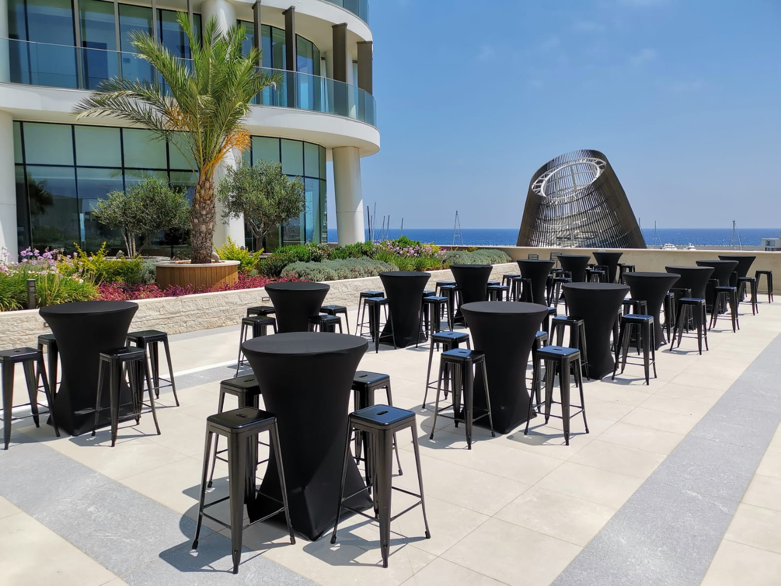 round-high-tables-with-black-cover-black-stools round high tables with black cover black stools